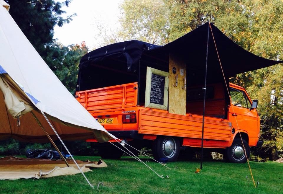 big, friday, feast, leeds, majot tom's social 2