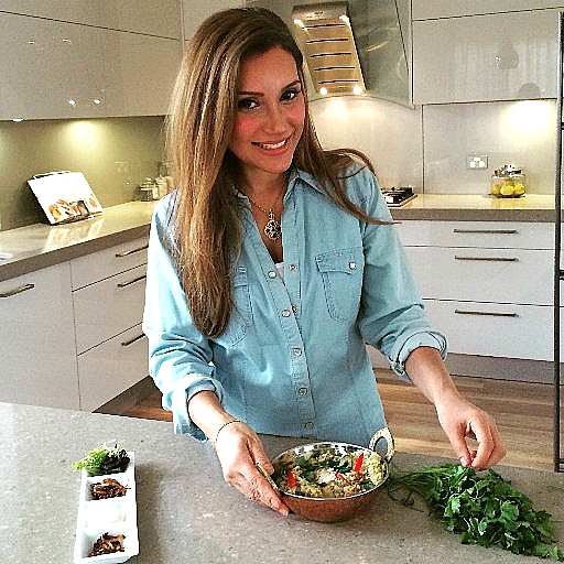 Freda Shafi - easy chicken biryani