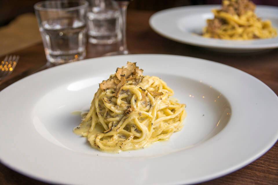 L'uva York RevIew Pasta dish example