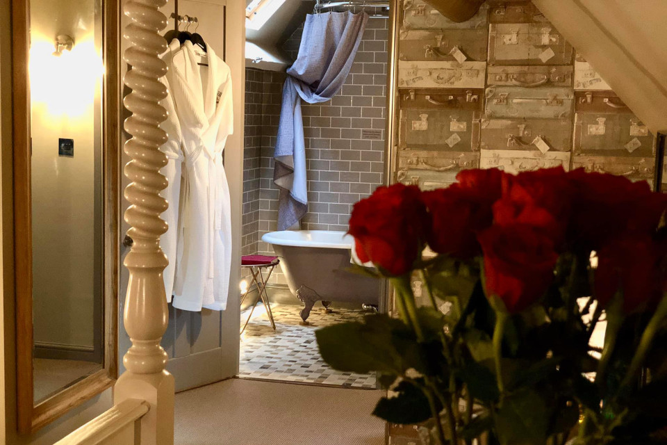 Plough Inn at Scalby Bathroom