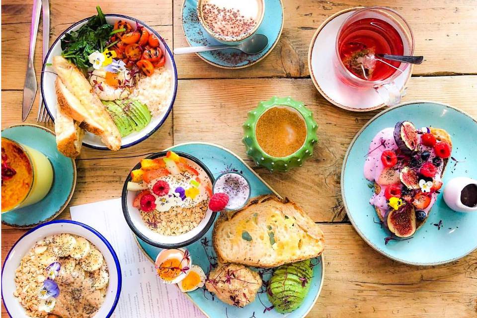 Pom Kitchen joining Kommune Sheffield WEB