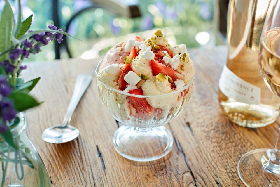 Bistrot Pierre Eton mess