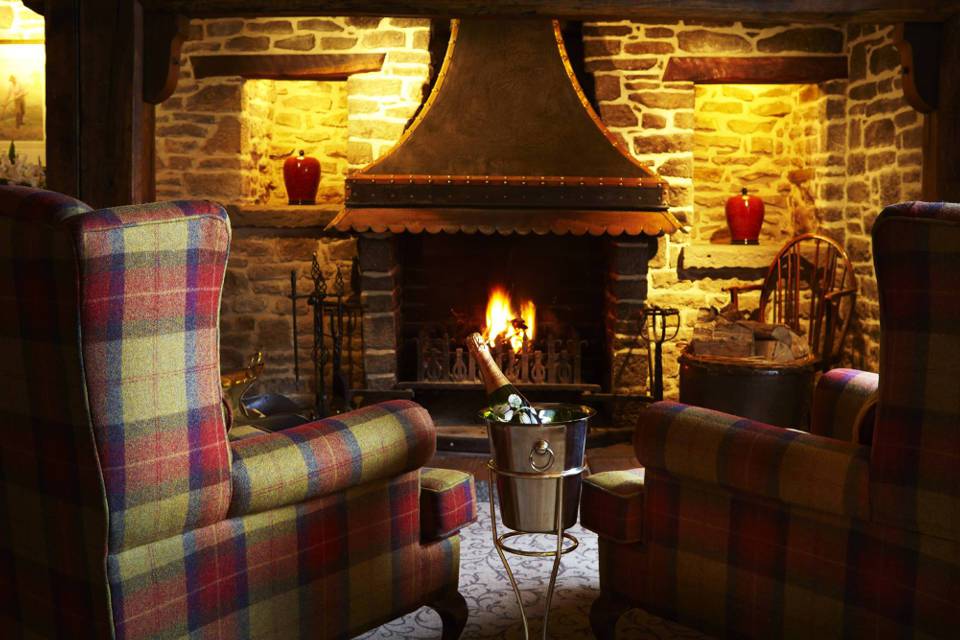 Black Swan Helmsley Interior Restaurant Offers Near Me