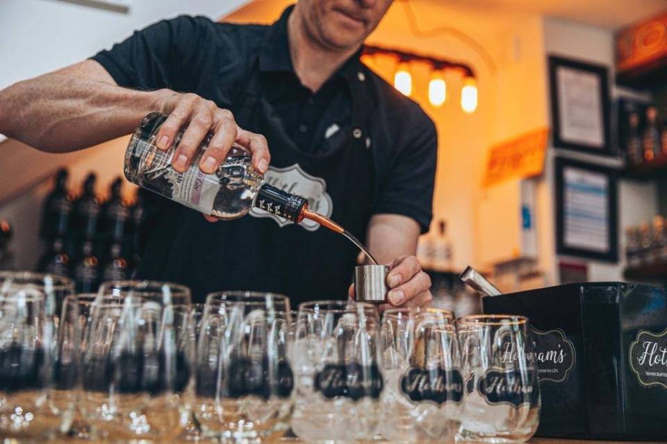 Hotham's Yorkshire Gin & Vodka alcohol delivery service