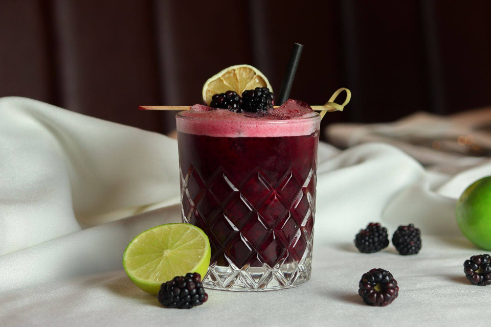 Silversmiths Sheffield Cocktails Bottomless web