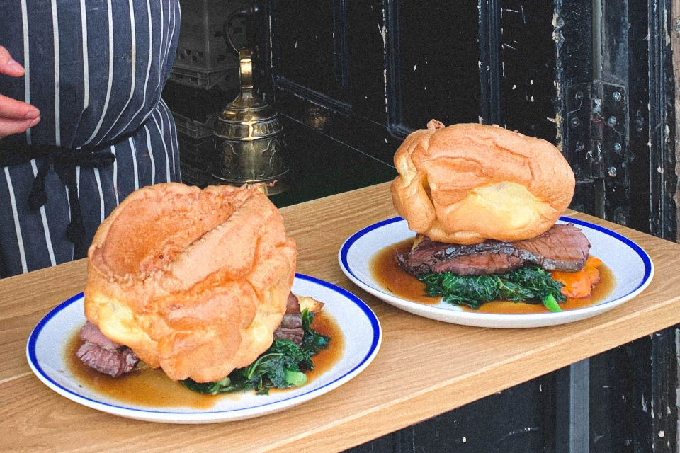 Whitelock's Ale House