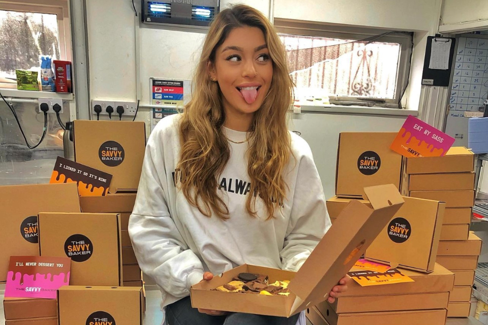 The Savvy Baker brownies