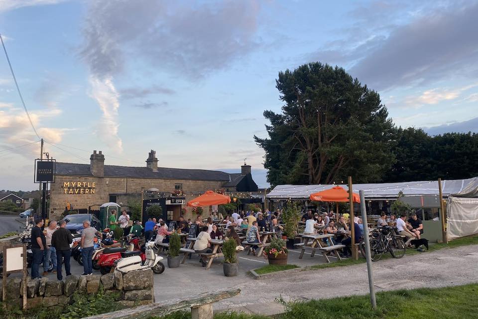 Myrtle Tavern beer garden