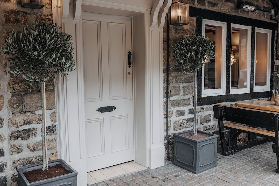 Woodman Inn Thunderbridge staycations