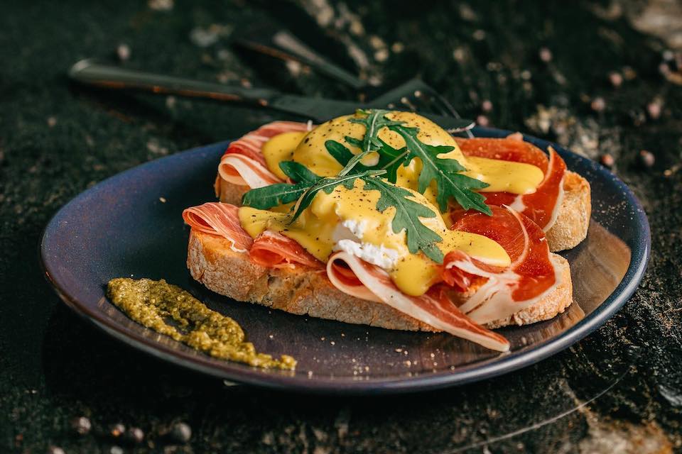 Bottomless brunch in Hull at Bar 82