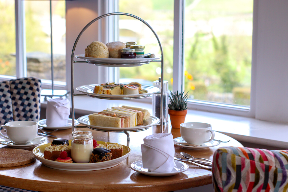 Devonshire Fell, Afternoon Tea and table