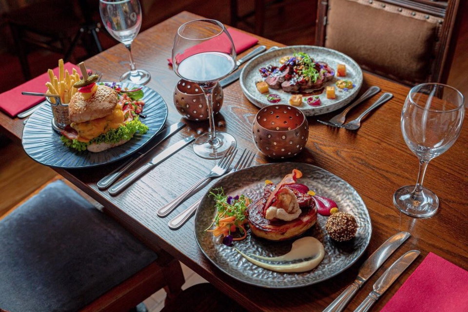 The Oxford Place - Vegan Restaurants in Leeds