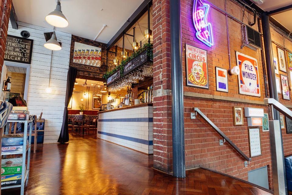 Bars in Sheffield - The Forum bar area