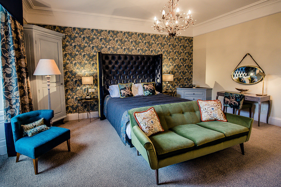 Saltmarshe Hall Dog Friendly Hotels Yorkshire Bedroom