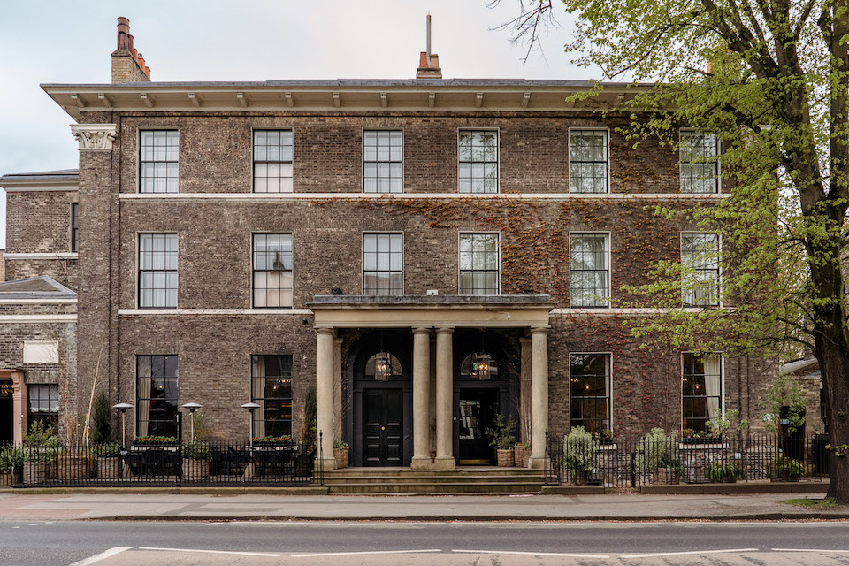 No 1 Guesthouse York Hotel Front