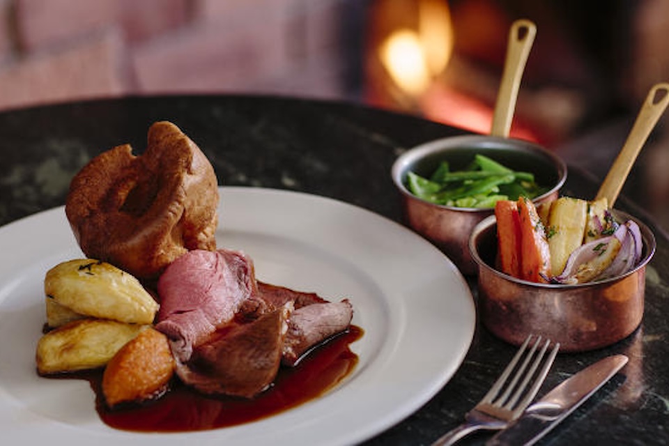 Punch Bowl Inn, Cosy Pubs in Yorkshire - Roast by the fire