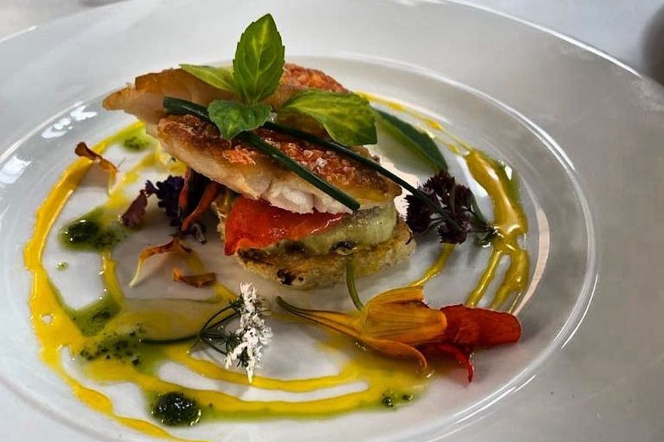 lunch at paradise foods 