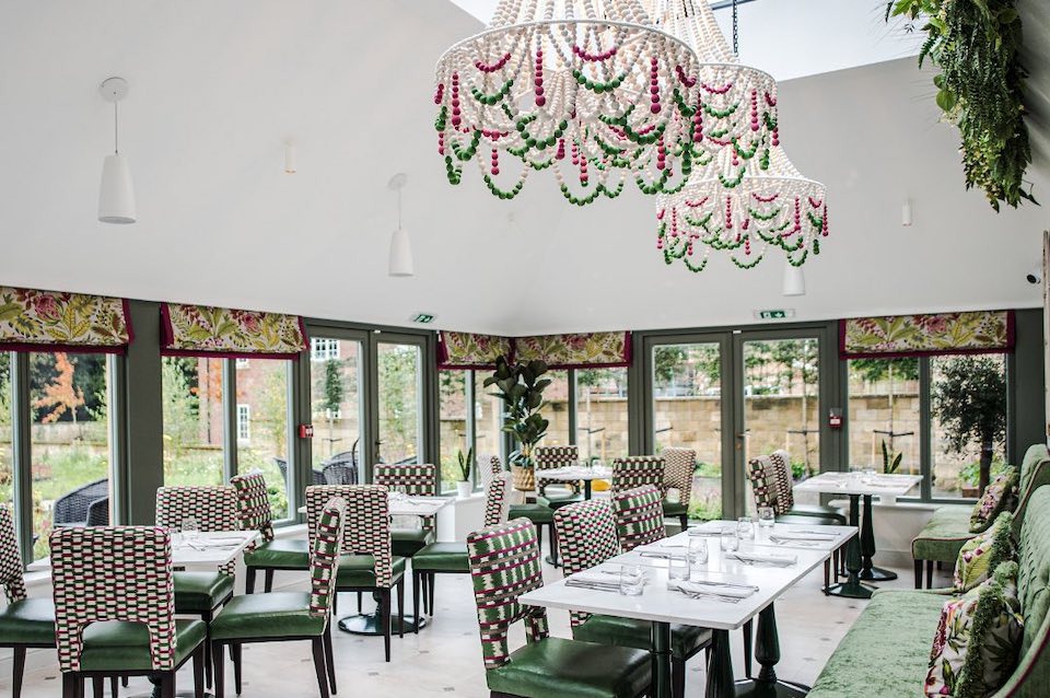 Dewars restaurant interior websized