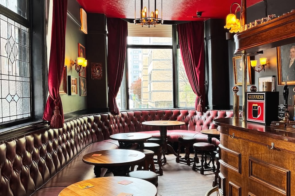 Highland Laddie interior