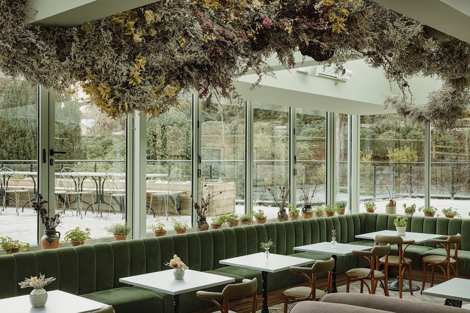 Orange bar Saltmoore