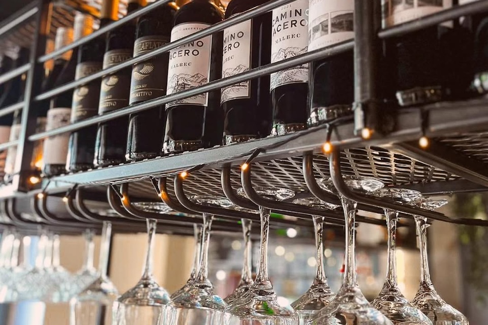 Kelham, wine bar in Sheffield