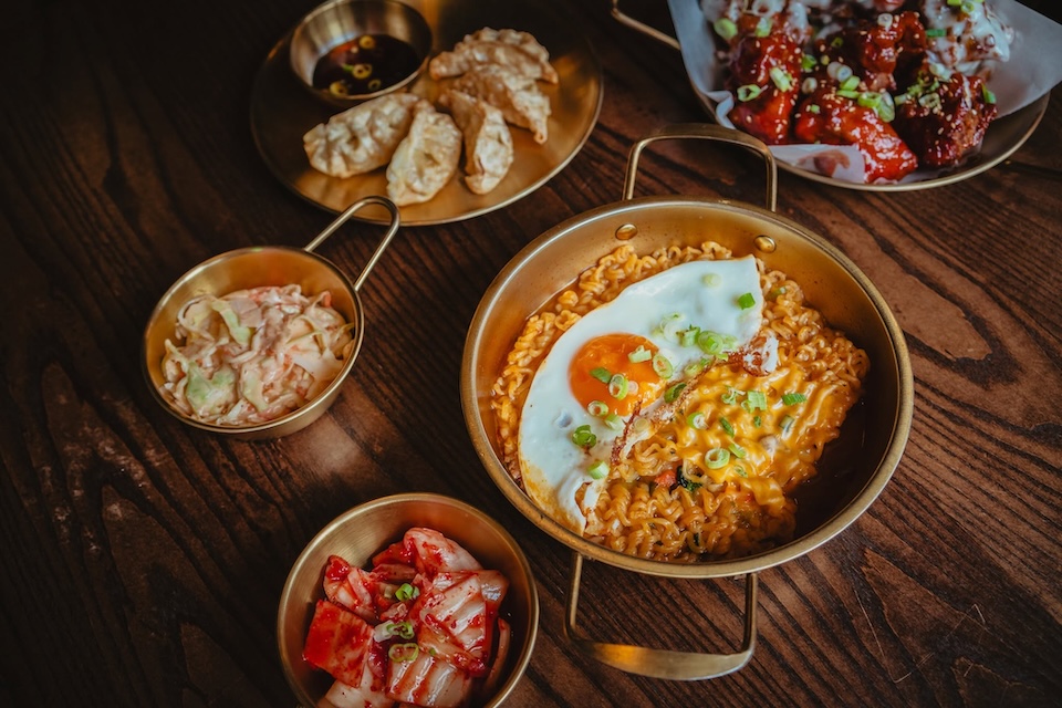 omomo - cheap eats