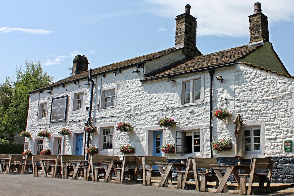 The Fountain Inn at Linton exterior