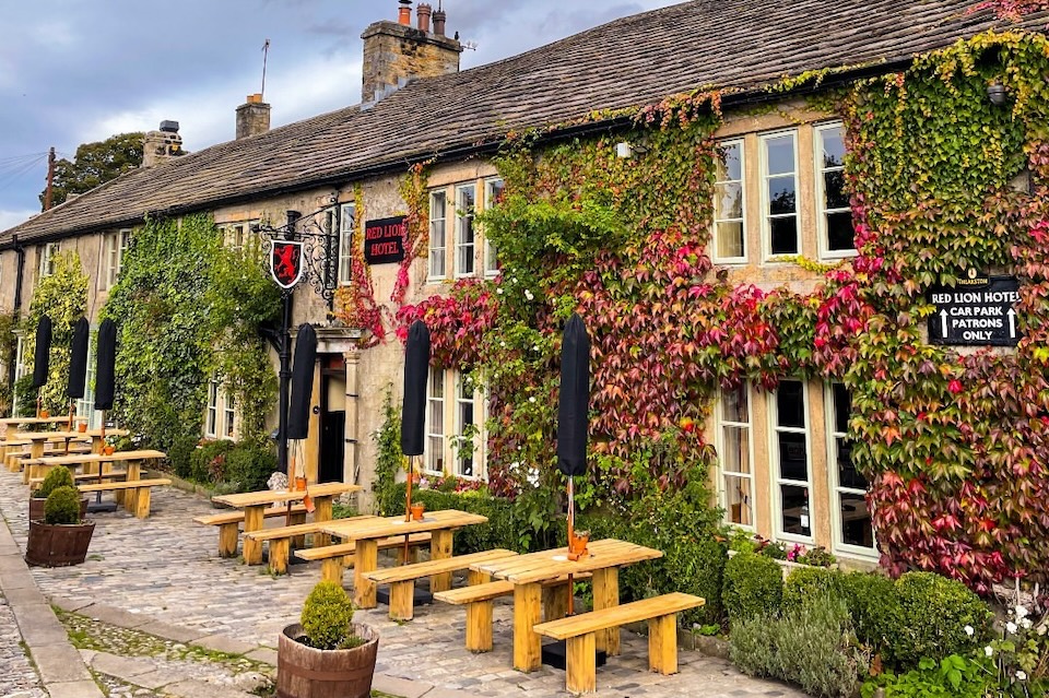 Red Lion Burnsall Exterior
