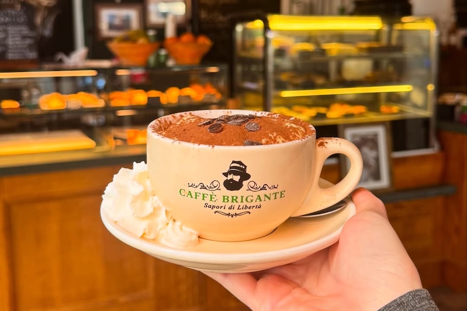 Caffe Brigante Leeds interior