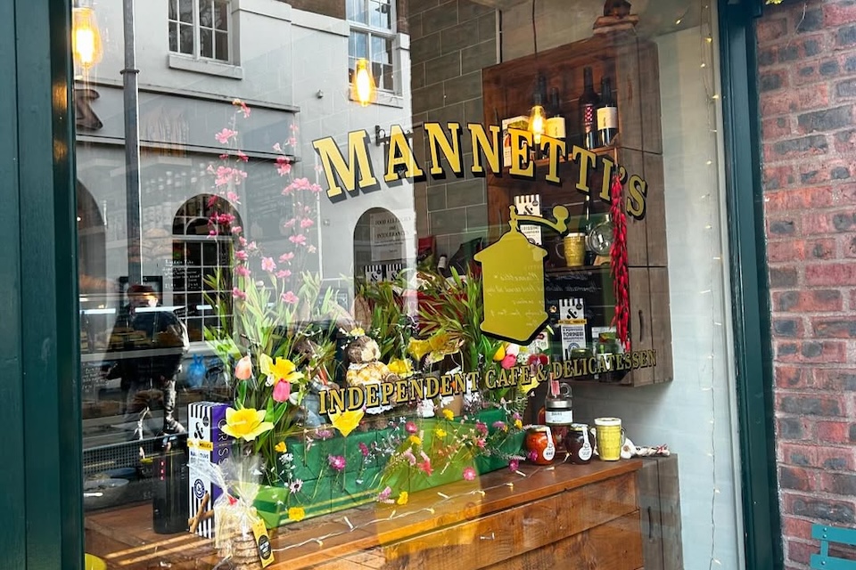 Manettis York Best Cafes