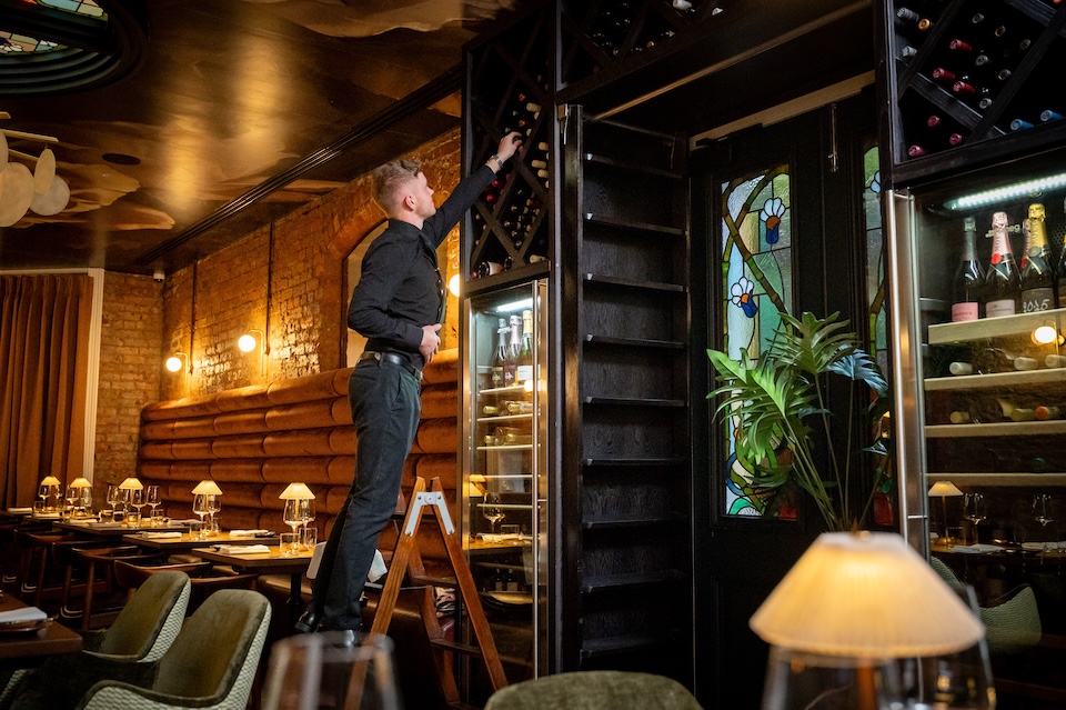 Manor House Lindley Wine