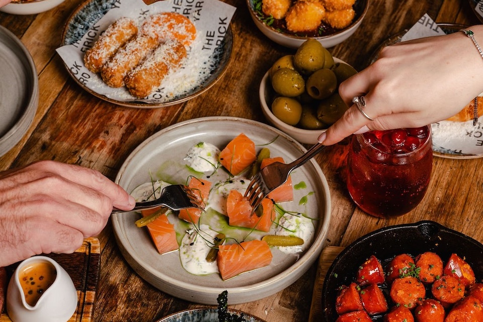 Brickyard Festive Plates