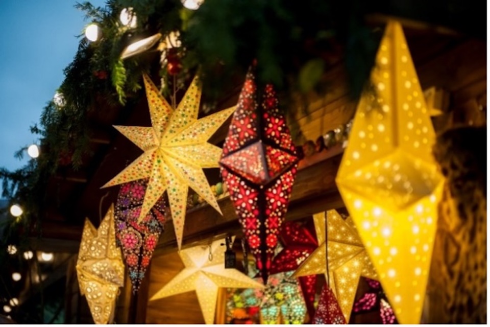 Devonshire Arms, Christmas markets