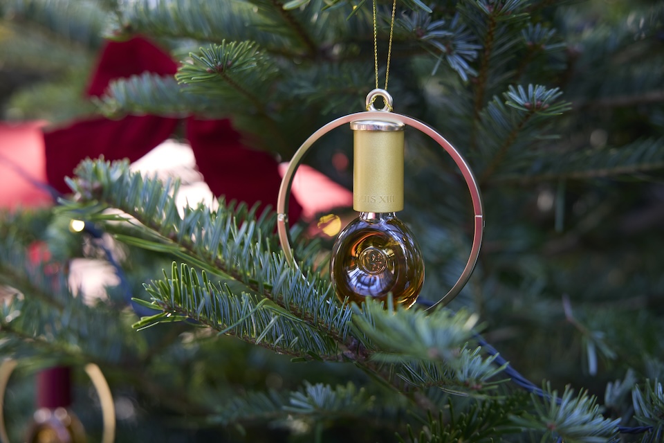 Grantley Hall Louis XIII bauble