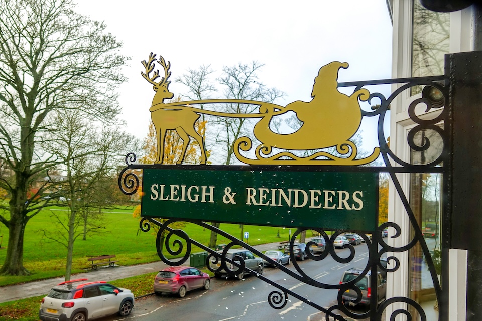 Coach and Horses Christmas sign