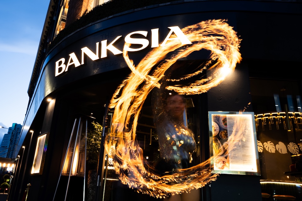 Banskia Leeds, exterior