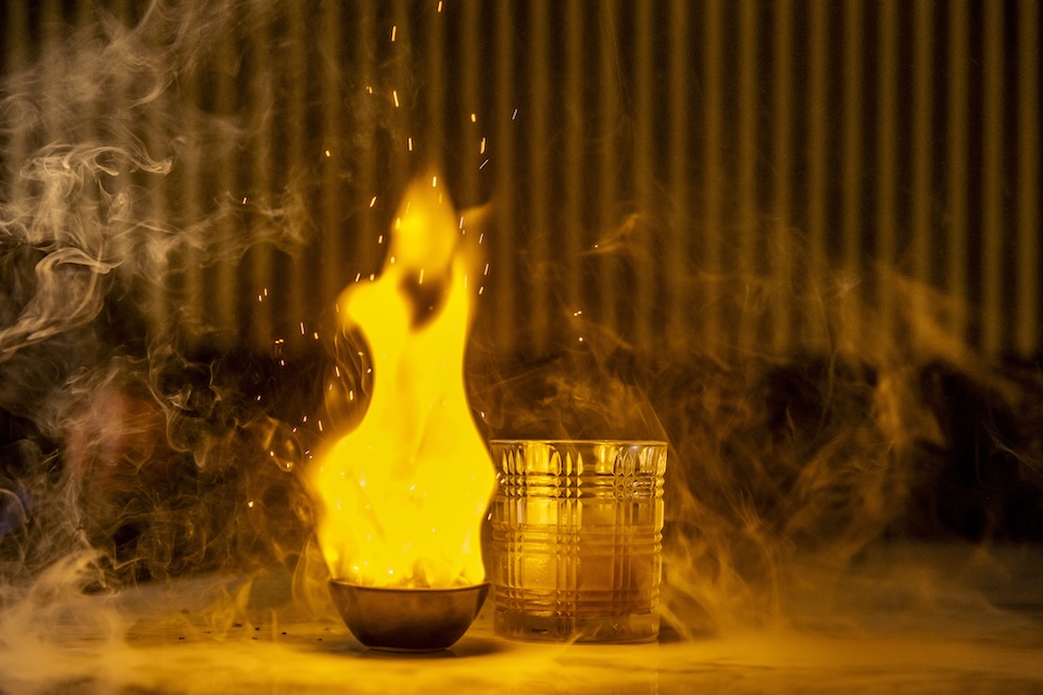 Banksia flaming cocktail