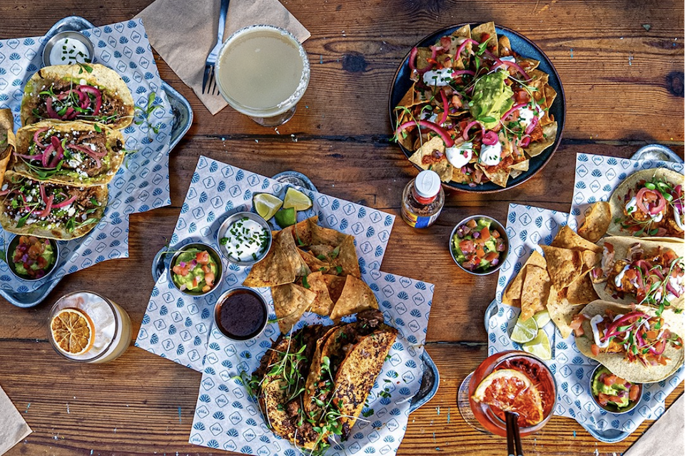 Bar Piña Sheffield - Bottomless brunch