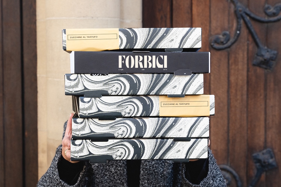 Forbici pizza boxes