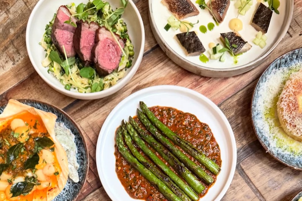 Brickyard Spring Plates